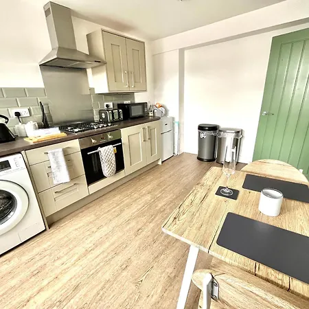 The Limes Rowley Regis Apartment Dorridge Exterior photo
